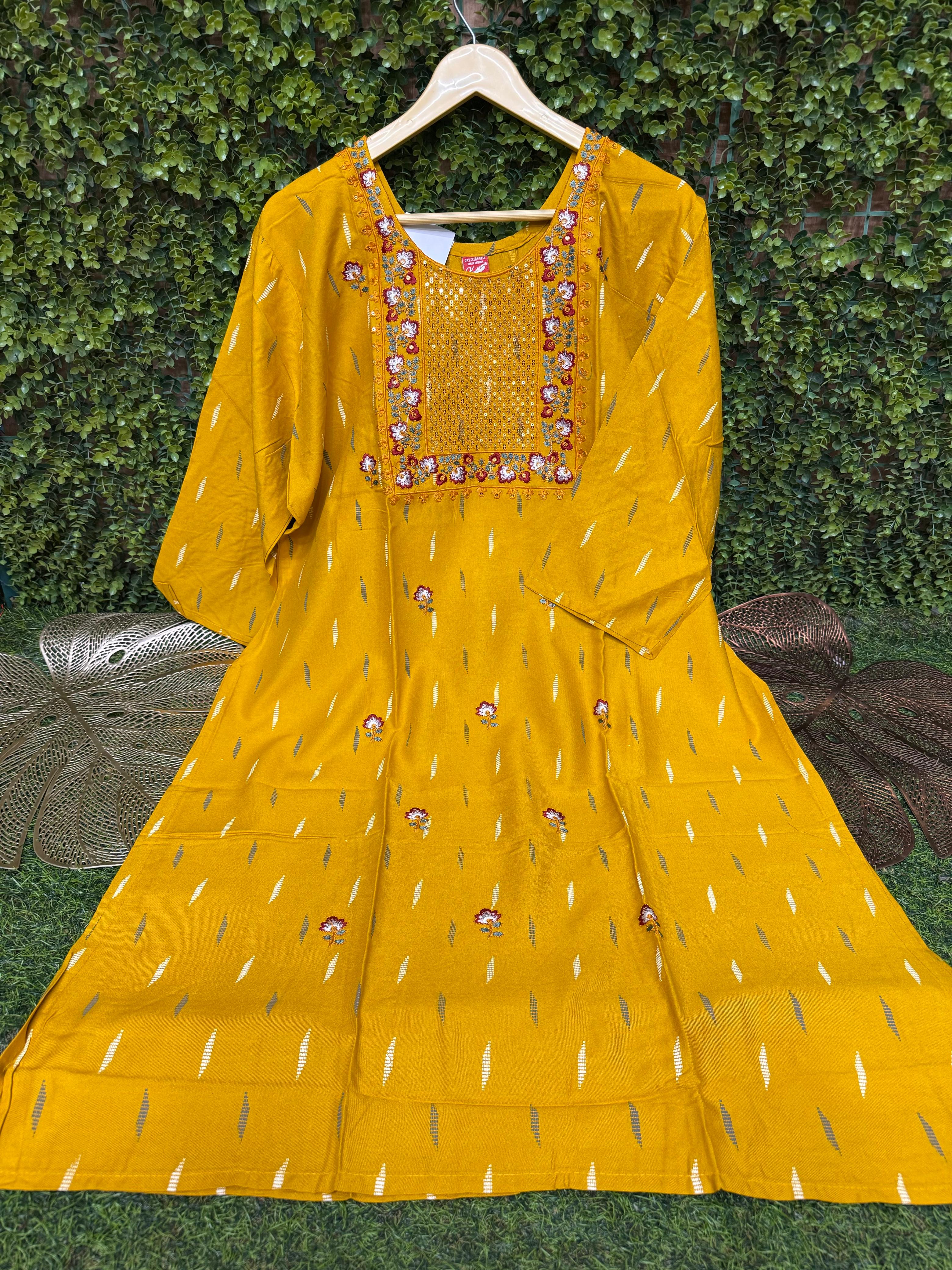 PLUS SIZE - SIDE OPEN KURTIS