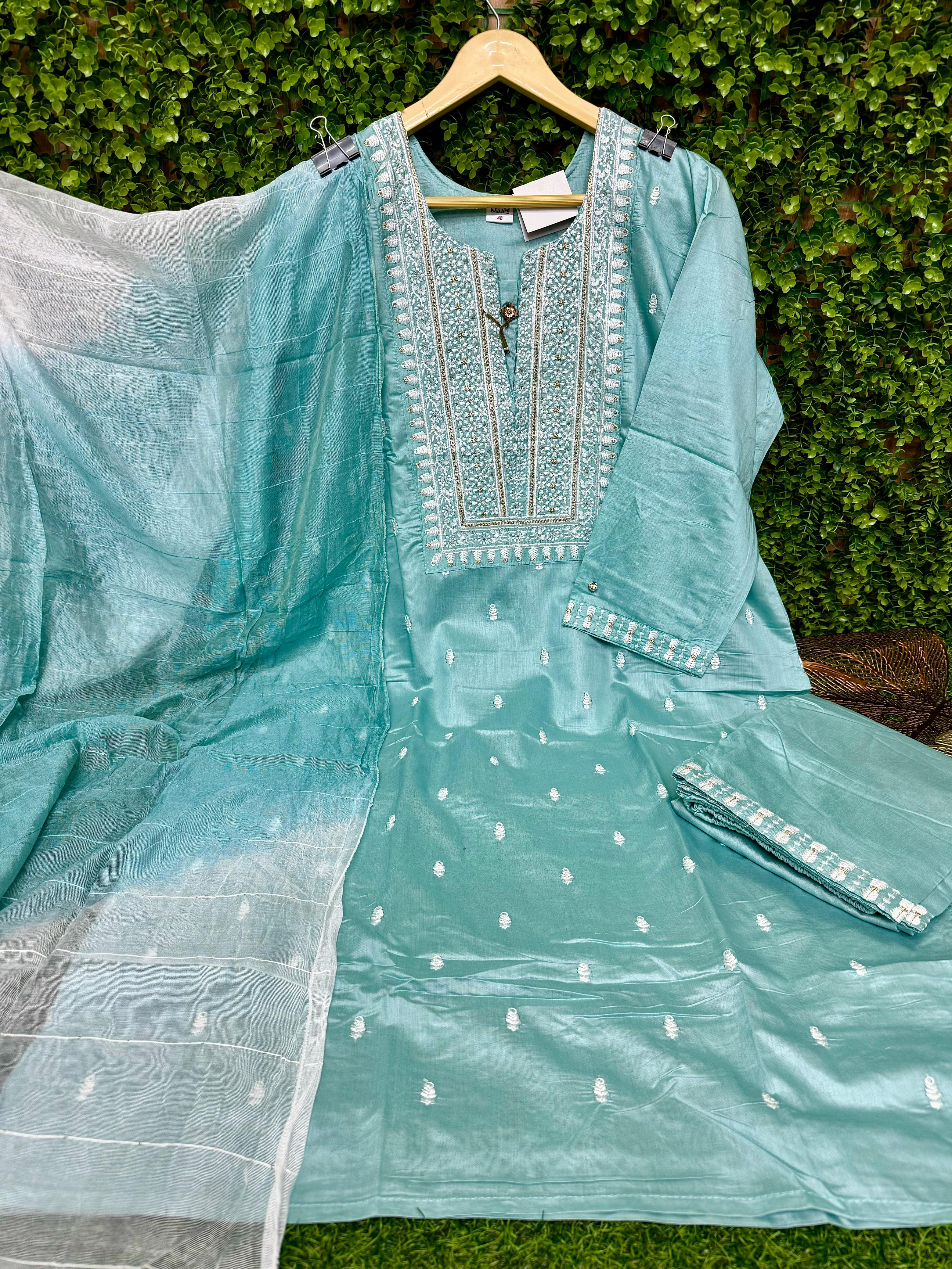 PLUS SIZE - GRAND 3 PIECE SETS