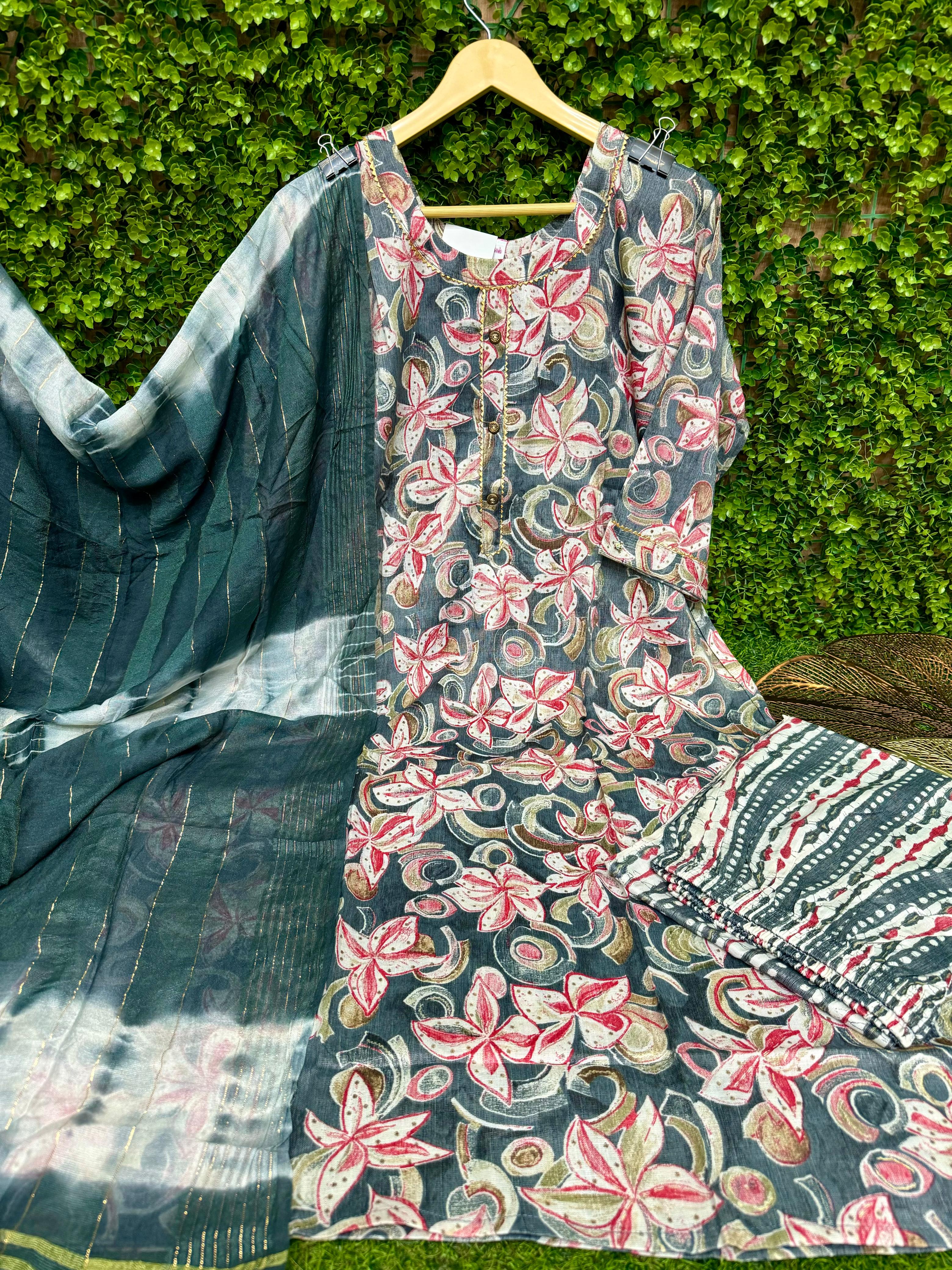 PLUS SIZE - 3 PIECE SETS