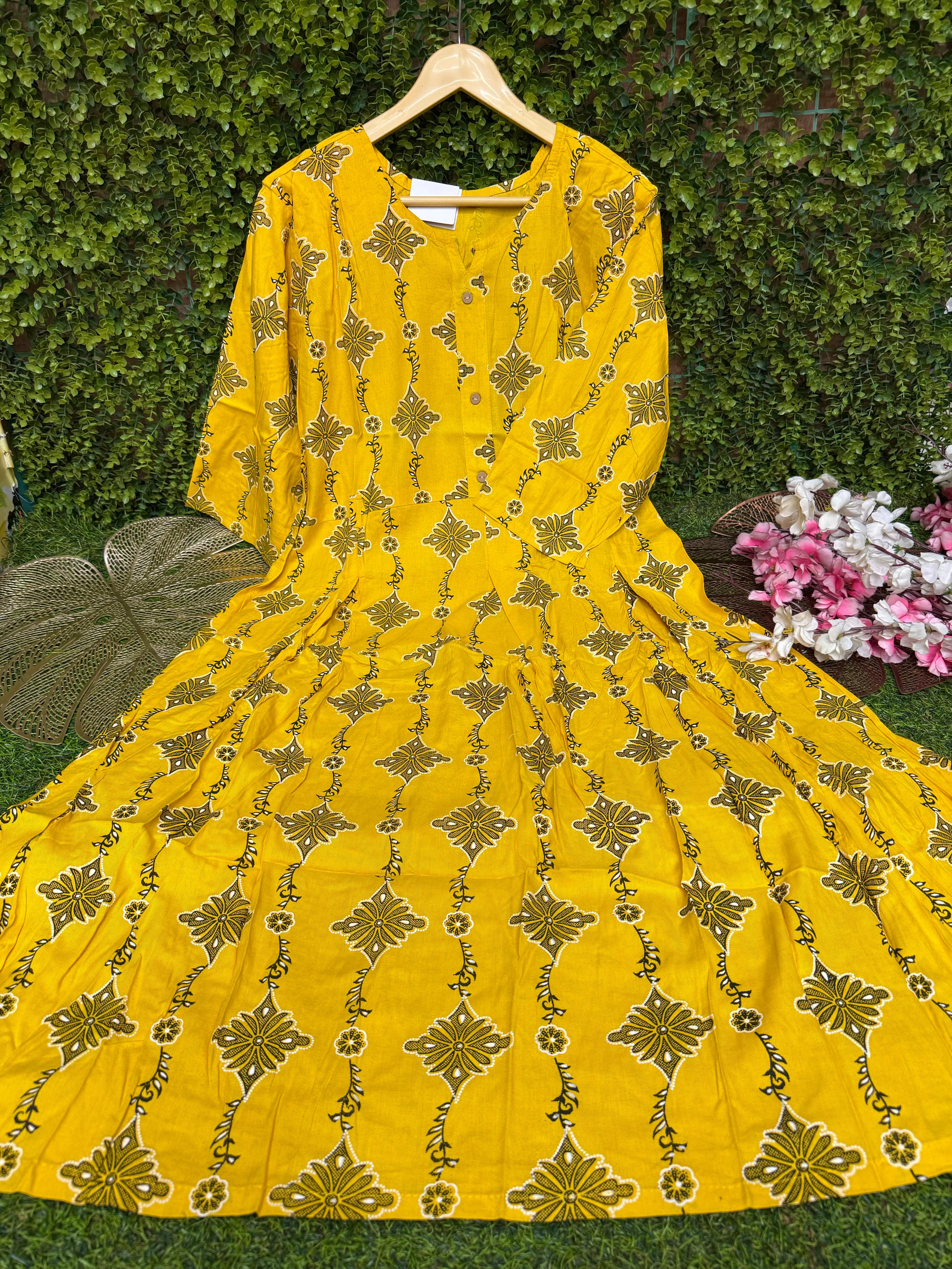 PLUS SIZE - UMBRELLA KURTIS